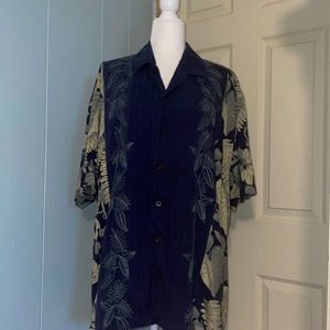 Tommy Bahama Button Down